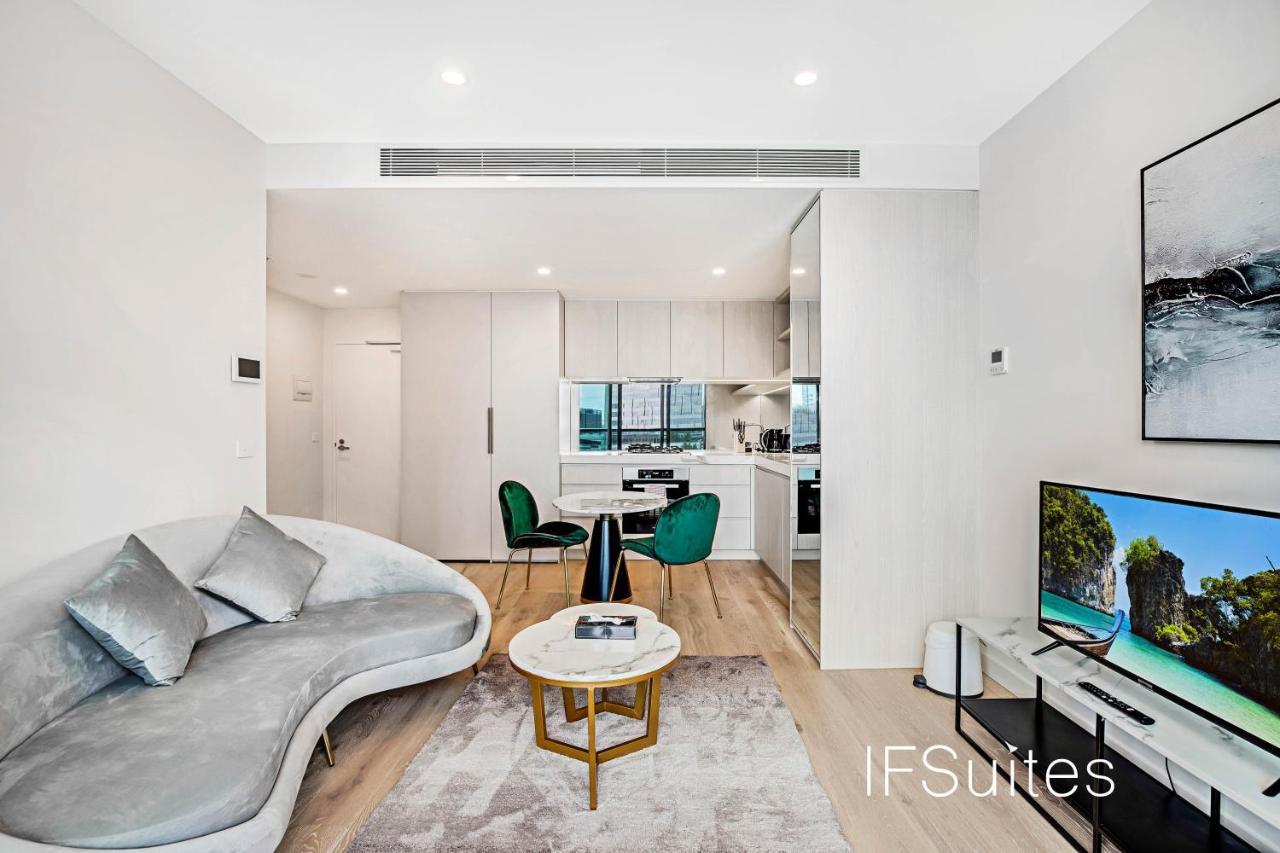 Ifsuites Melbourne Village Exterior photo